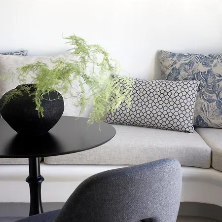 فندق فيلوتيرا سويتس أويا