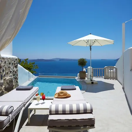 Filotera 4* Oia (Santorini)