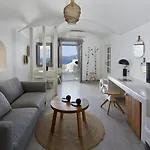 Filotera Hotel Oia (Santorini)